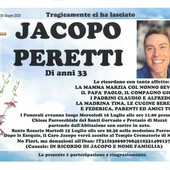 Il necrologio che annuncia i funerali di Jacopo Peretti