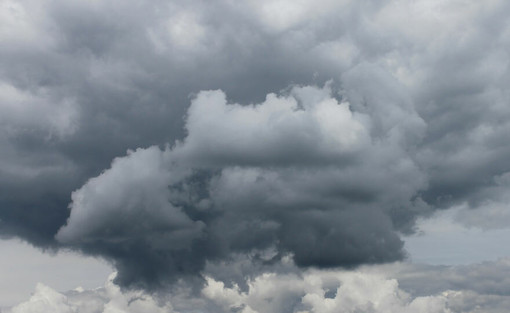 Meteo, l'autunno si fa sentire con cieli grigi e uggiosi