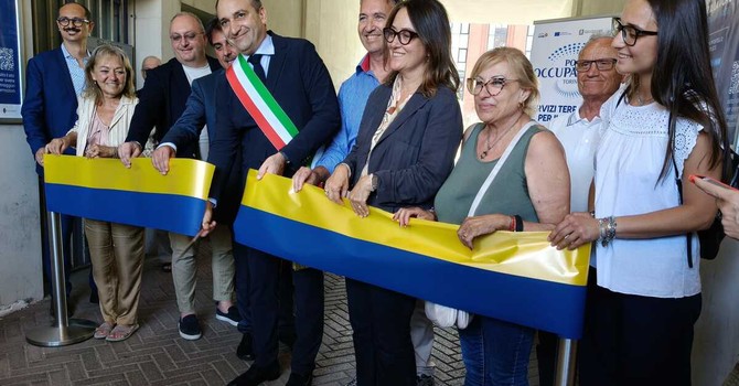 in via Stradella un nuovo Polo dell'Occupabilità, un aiuto per trovare lavoro
