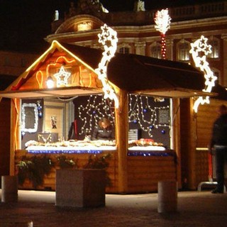 Luci, bancarelle, gonfiabili: tutto pronto a Trofarello per il via degli eventi natalizi Luci, bancarelle, gonfiabili: tutto pronto a Trofarello per il via degli eventi natalizi