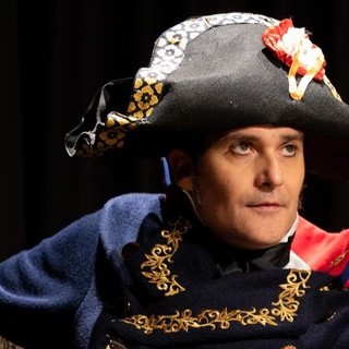 La compagnia Salti in Bocca rilegge la commedia di Bernard Shaw ‘L’Uomo del Destino -Le carte di Napoleone’
