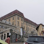 L'ospedale Santa Croce di Moncalieri 'teatro' dello show di un uomo