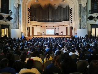 Studenti a lezione di legalità con la Polizia di Stato