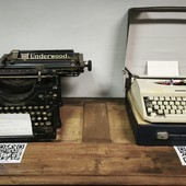 Alcuni degli oggetti storici della scuole Cesare Abba