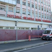 L'ingresso dell'ospedale Infantile Regina Margherita L'ingresso dell'ospedale Infantile Regina Margherita