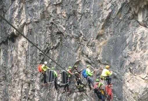 Si fa male lungo la via ferrata dell'Orrido di Foresto: salvata dal Soccorso Alpino