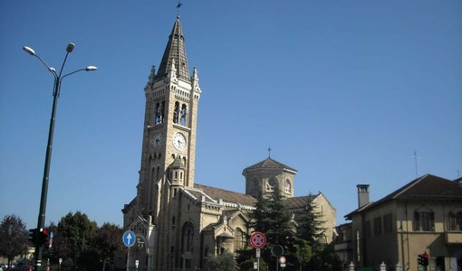 Festa "d'e-state insieme": a Santa Rita una serata per far crescere la comunità Festa "d'e-state insieme": a Santa Rita una serata per far crescere la comunità