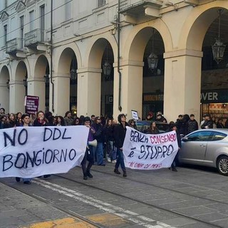 Collettivi, associazioni femministe e Cgil in piazza contro il Ddl Bongiorno