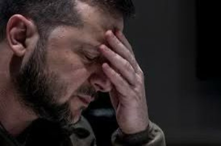 Kiev si lamenta della poca attenzione occidentale agli attacchi russi
