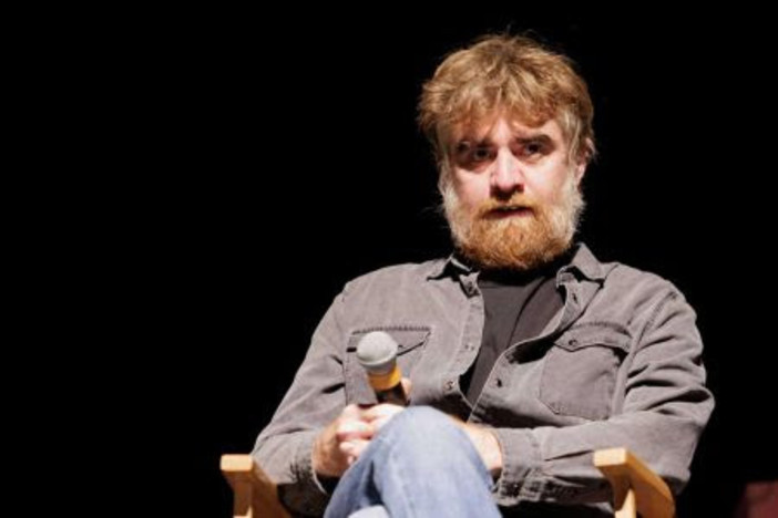 Paolo Cognetti al Valsusa Filmfest 2025: l'autore de Le otto montagne riceve il Premio Bruno Carli