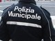 Autocarro fermato dalla polizia municipale: tachigrafo manomesso e 1.736 euro di multa