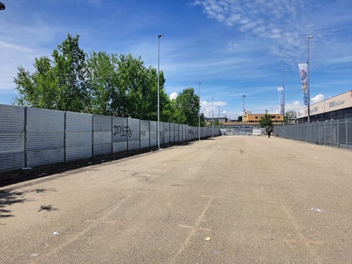 La 'promenade' tra la fermata della metro Italia '61 con la stazione del Lingotto