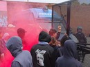 Incidenti e tensioni all'esterno delle Ogr
