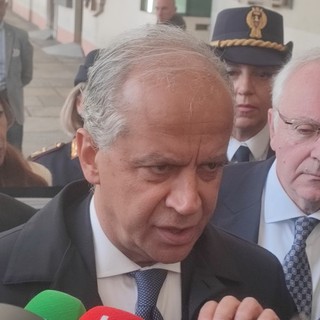 Incidenti tra studenti e polizia, Piantedosi: &quot;Va trovato il giusto equilibrio&quot;