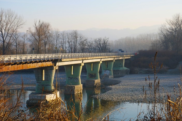Bandita la gare per il nuovo ponte Preti a Strambinello Bandita la gare per il nuovo ponte Preti a Strambinello