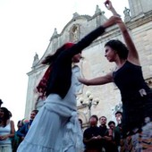 La cultura riparte dai quartieri, la Spina Reale scommette sulle danze del Sud La cultura riparte dai quartieri, la Spina Reale scommette sulle danze del Sud