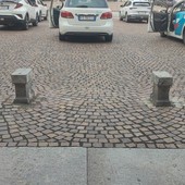 Entro settembre saranno riparate le panchine rotte da due ubriachi in piazza Vittorio