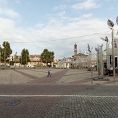 Una immagine di piazza Di Vittorio a Nichelino