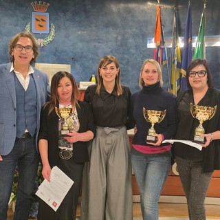 A Nichelino premiati i negozi che hanno partecipato a 'Carnevale in Vetrina'