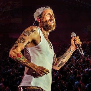Jovanotti fa &quot;tris&quot; all'Inalpi Arena di Torino: annunciata la terza data il 12 aprile 2025