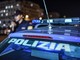 Movimenti sospetti in un cortile di Crocetta: scoperti due ladri in flagranza nascosti tra le piante