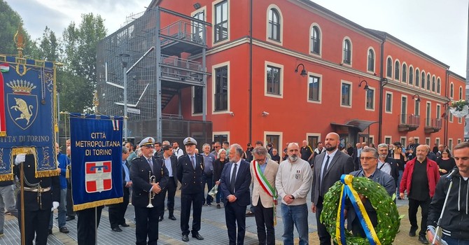 L'inaugurazione della piazzetta che ricorda le vittime della tragedia dell’Heysel