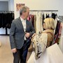 Moda sostenibile e aiuto a chi è in difficoltà: torna il Mercatino Solidale di Abito