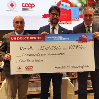 Panettoni solidali: Nova Coop dona 100 mila euro alla Croce Rossa