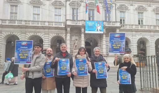 La protesta sulla 'rottamazione delle cartelle'