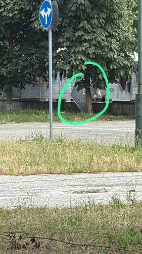 Ancora segnalazioni di abusivi al parcheggio Caio Mario