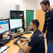 Pedopornografia, gli agenti si infiltrano nelle chat: parte da Torino la maxi-operazione che coinvolge tutta Italia