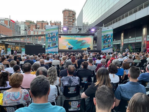 Parco Dora Live 2023 presenta la stagione estiva: al via cabaret, music e varietà per sedici serate