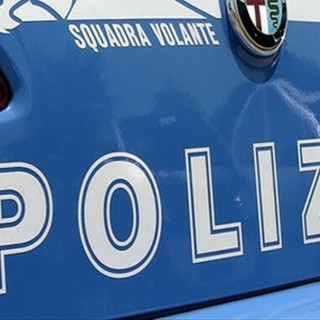 Rivoli, tentano di rapinare una donna anziana in piazza Cavallero: arrestati in due