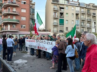 Protesta nella zona del trincerone