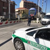 Il passaggio a livello di via Torino della stazione ferroviaria di Nichelino