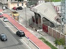 Strisce bianche in rifacimento in via Filadelfia