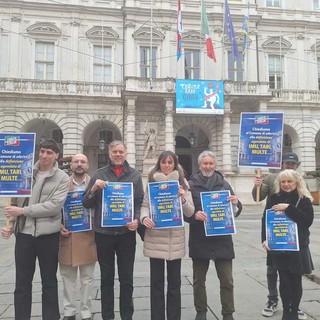 La protesta sulla 'rottamazione delle cartelle'