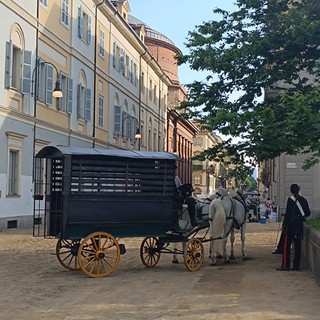 Il set della terza stagione di Lidia Poet in piazza Cavour