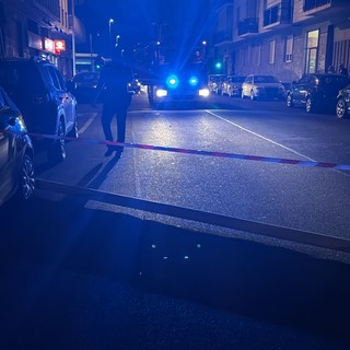 Via Avogadro transennata, dopo il crollo del palo della luce