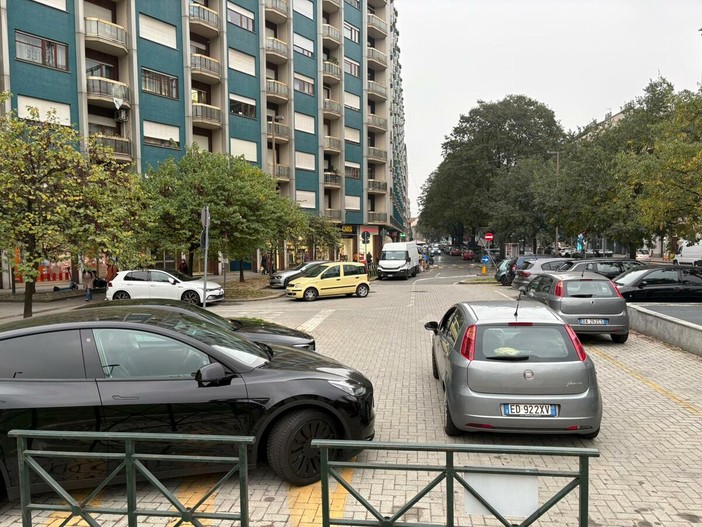 La ciclabile ridisegna piazza Carducci