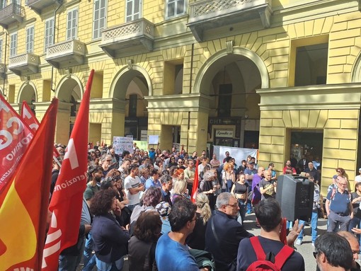 La scuola si mobilita: a Torino protesta contro la riforma degli istituti tecnici