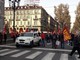 Corteo di protesta in corso Vittorio: traffico bloccato sul viale