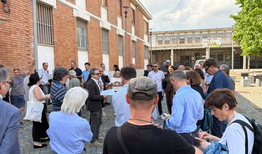 Aiuola, monumento o demolizione: il futuro dell’ex fontana divide Vallette