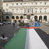 Il genocidio di Gaza davanti al Comune di Torino, con piazza Palestina