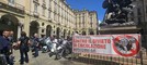 Blocco Euro 0 e 1 a Torino, i motociclisti sgasano per protesta davanti al Comune [VIDEO]