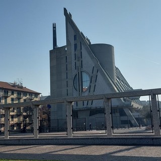 Brutale pestaggio fuori dalla discoteca ad Alassio ai danni di un imprenditore torinese: tre i buttafuori condannati