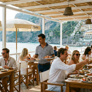 Positano beach club: guida completa a Pupetto tra mare e gusto
