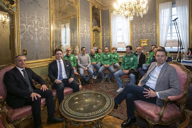 Orgoglio piemontese a Palazzo Lascaris: premiati i Campioni d'Italia di Pallapugno Orgoglio piemontese a Palazzo Lascaris: premiati i Campioni d'Italia di Pallapugno