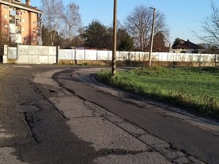 Condizioni difficili in strada Bertolla
