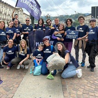 L'ultima raccolta in piazza Vittorio Veneto